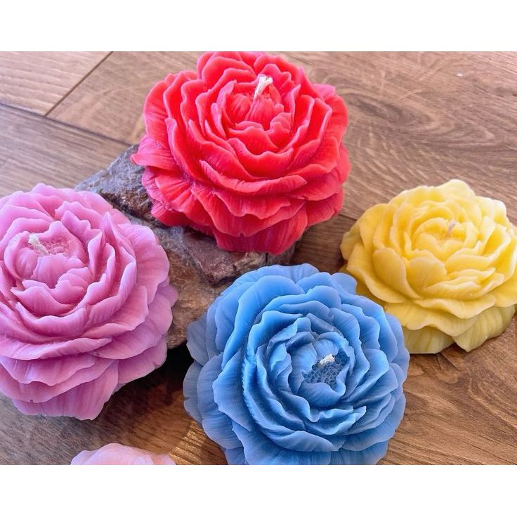 Blooming Peony Candle